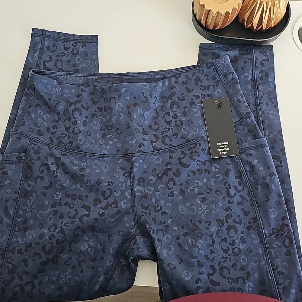 Womans performance leggings gym yoga leopard print sz large. - Picture 4 of 5